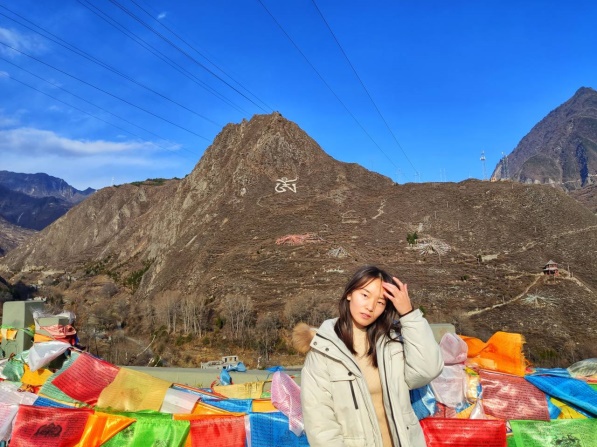 11.邱丽瑾.png.jpg