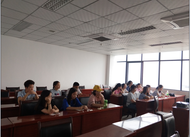 党员大会3.png 党员大会3.png